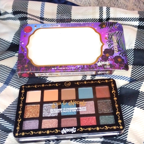 J.cat Beauty Eyeshadow Palette - Picture 2 of 5